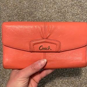 Coach wallet (coral)